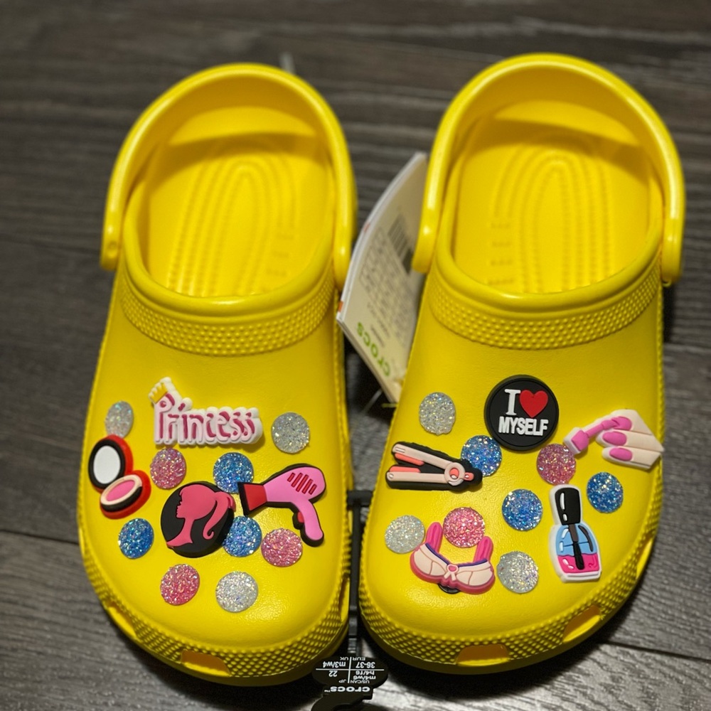 Customize crocs - Picture 2 of 4